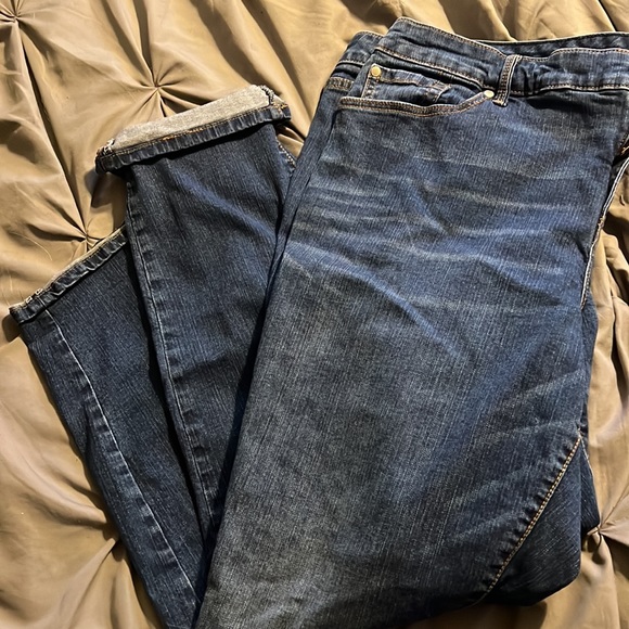 Torrid Vintage Stretch Boyfriend Straight - Picture 4 of 4